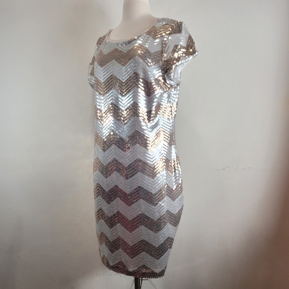 Whbm sequin show stopper dress xl - Picture 2 of 7